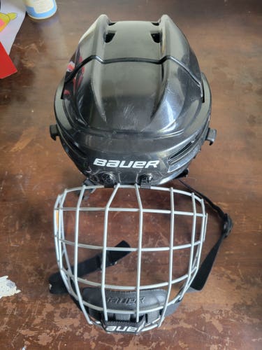Used Youth Bauer Prodigy Helmet