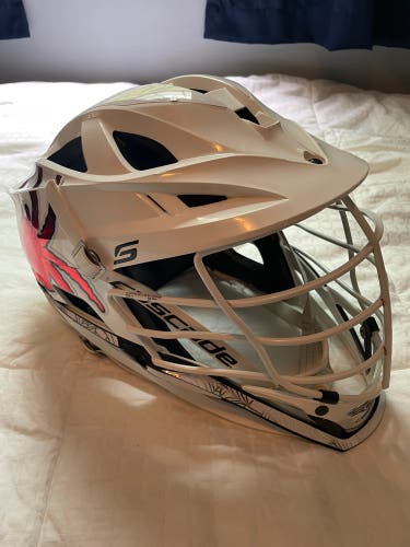 Richmond Team Issues S Lacrosse Helmet - White