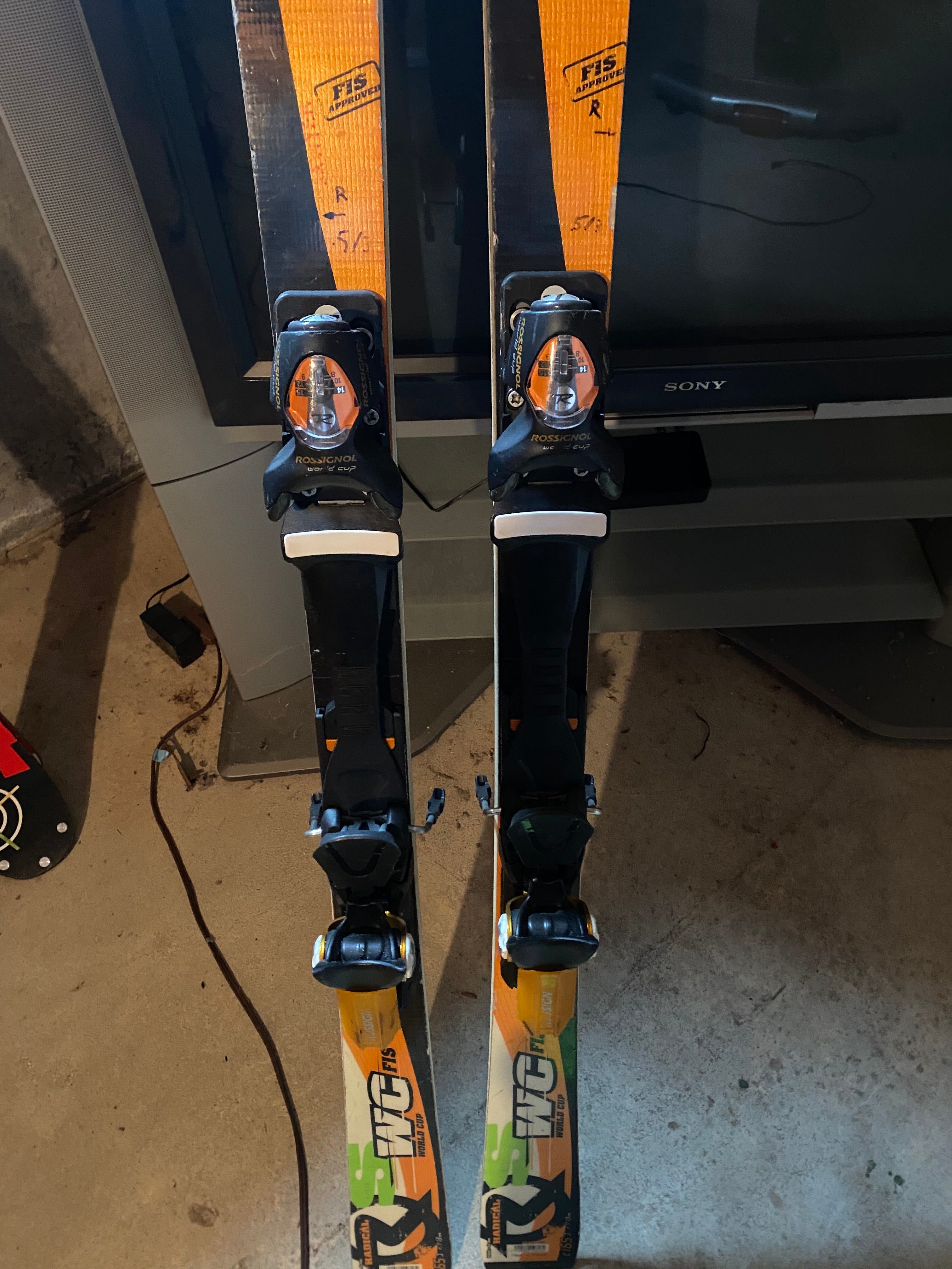 ROSSIGNOL RADICAL WORLD CUP Ti 165cm