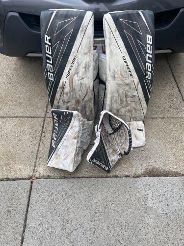 32" Bauer Supreme 1S Goalie Leg Pads