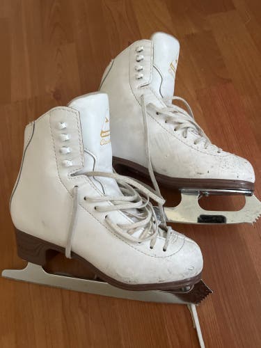 Jackson Figure Skates (Size 4), used - incl. 2 pairs of Skate Guards