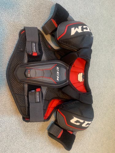 Used Large CCM Jetspeed Ft370 Shoulder Pads