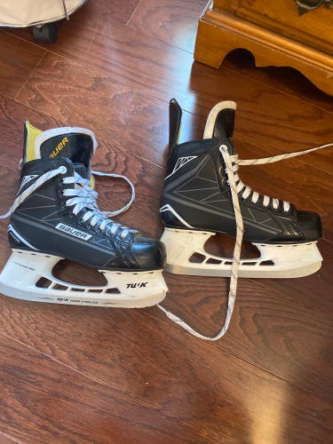 Used Bauer Regular Width Size 6 s150 Hockey Skates