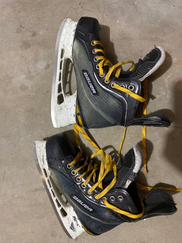 Used Size 6 Hockey Skates