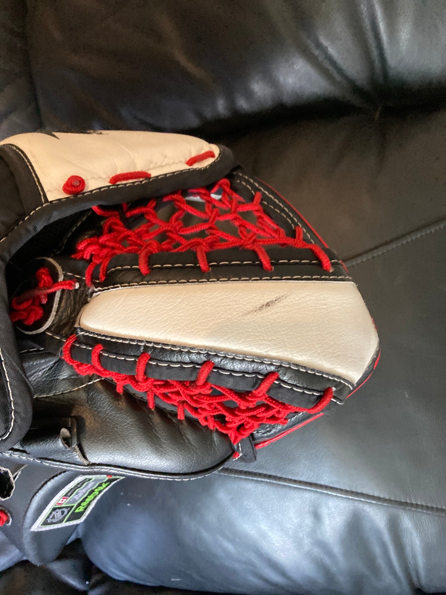 Custom Reebok Revoke Lefevre Pro PZ Goalie Glove • Tribal Red 