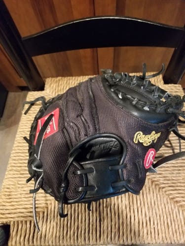 Used Rawlings Right Hand Throw Catcher's Heart of the Hide Baseball Glove 34"