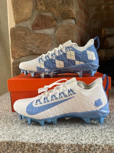 UNC Team Issued Cleats Brand New Nike