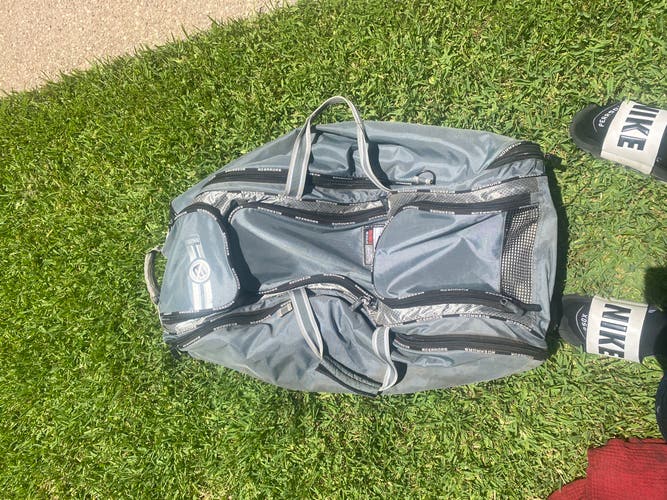 Used No Errors Catcher's Bag