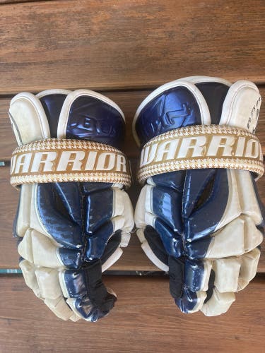 WARRIOR BURN 14” LAX GLOVES ELECTRIC BLUE & WHITE