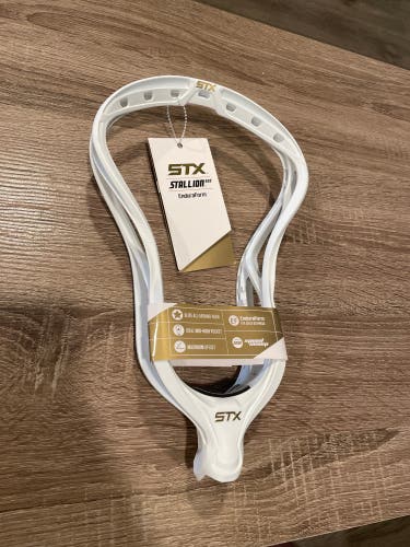 New Unstrung Stallion 900 Head