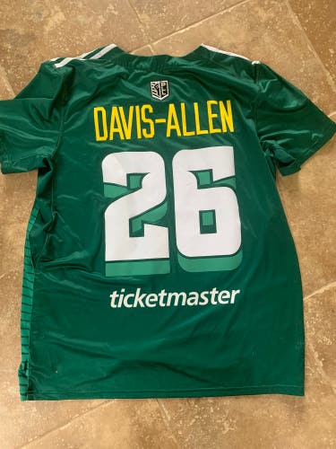 GAME USED ISIAH DAVIS-ALLEN 2021 PLL REDWOODS JERSEY