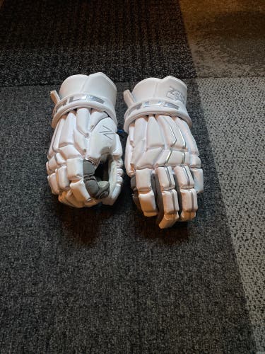 true zerolyte gloves
