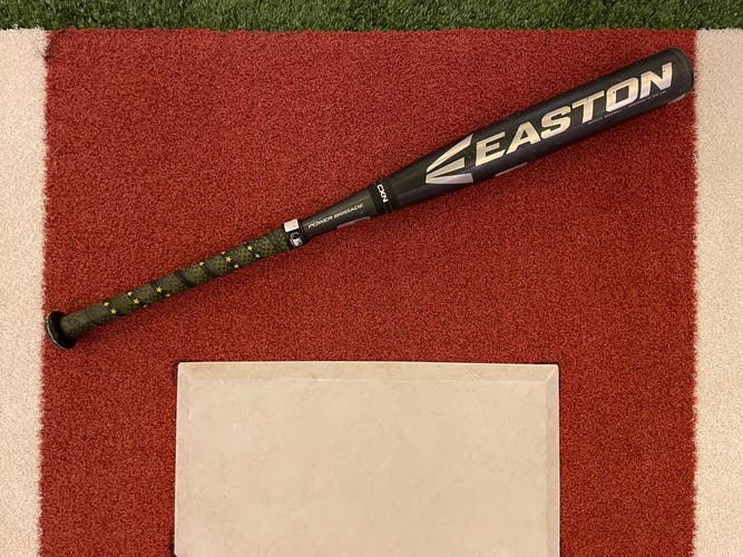 Easton 29” Mako Beast USSSA -11 with carbon handle and 2-1/4” composite barrel