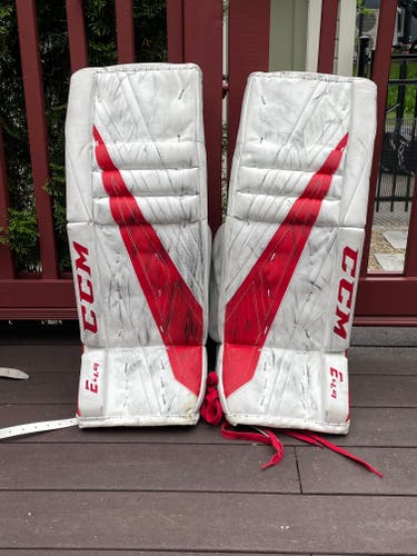 Used 31" CCM Extreme Flex E4.9 Goalie Leg Pads