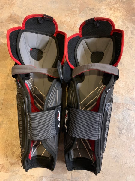 16” CCM QLT ICE HOCKEY SHIN PADS