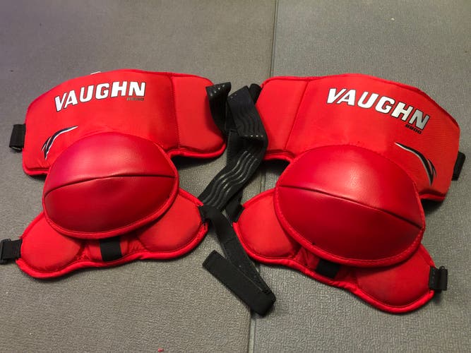 Vaughn goalie knee guards
