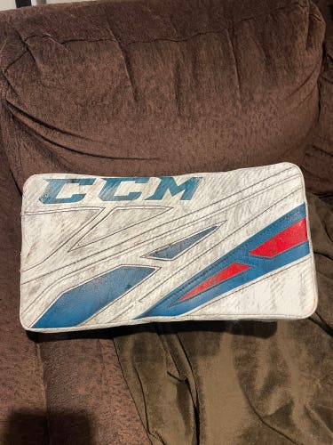 CCM Eflex 4 Blocker