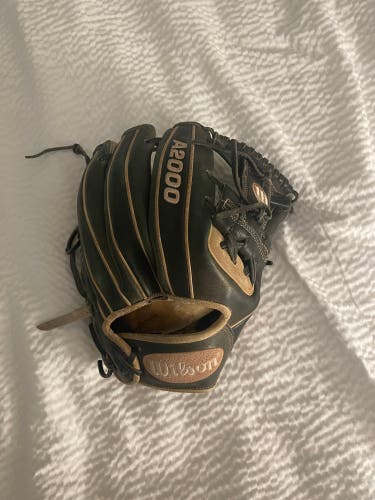 11.5" A2000 1776 Baseball Glove