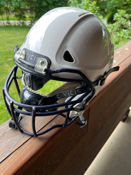 New Large Vicis Zero1 Youth Helmet With Internal Replacement Pads