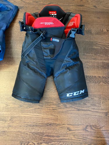 Senior Small CCM  Ft 4 Pro Hockey Pants