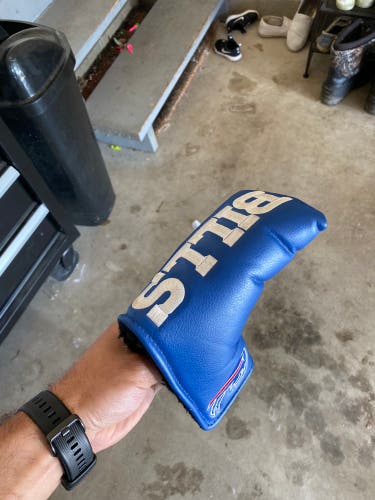 Used  Buffalo Bills Head Cover