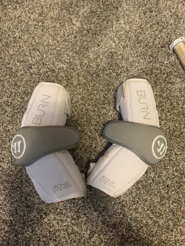 Used Medium/Large Warrior Burn Arm Pads