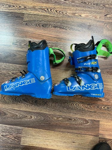 Used Lange RS 110 SC Ski Boots