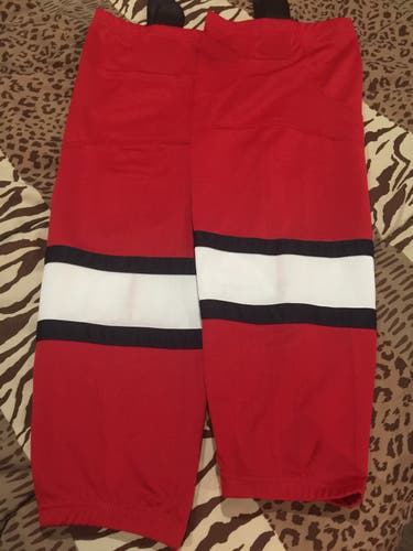 NEW MENACE SPORTS HOCKEY SOCKS RED WITH BLUE /WHITE  STRIPES SIZE 30s