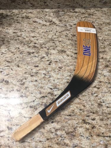 1 NEW BAUER RIGHT HAND STICK BLADE ST.LOUIS  Jr CURVE