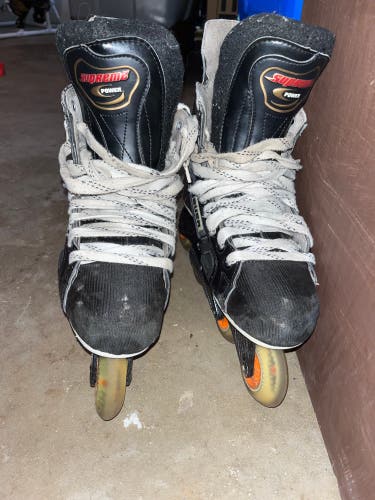 Used Bauer Regular Width Size 7 Supreme 3000 Hockey Skates