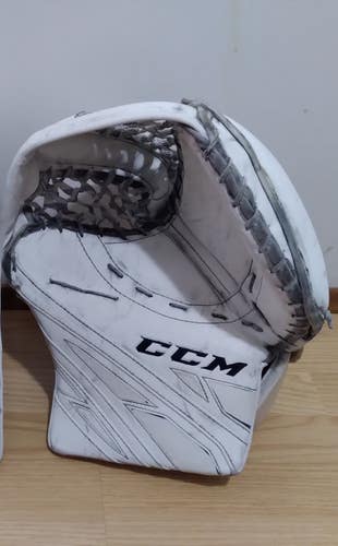 CCM E-Flex 4 Catcher MOD Edition