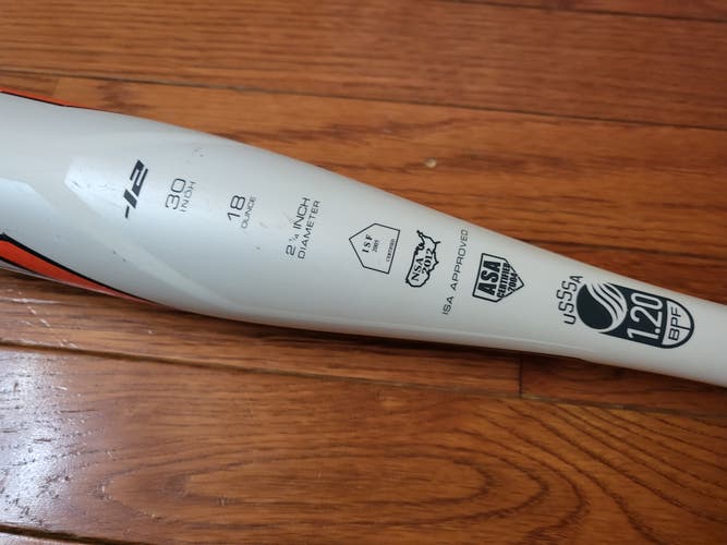 Used AXE Alloy Element Bat (-12) 18 oz 30"