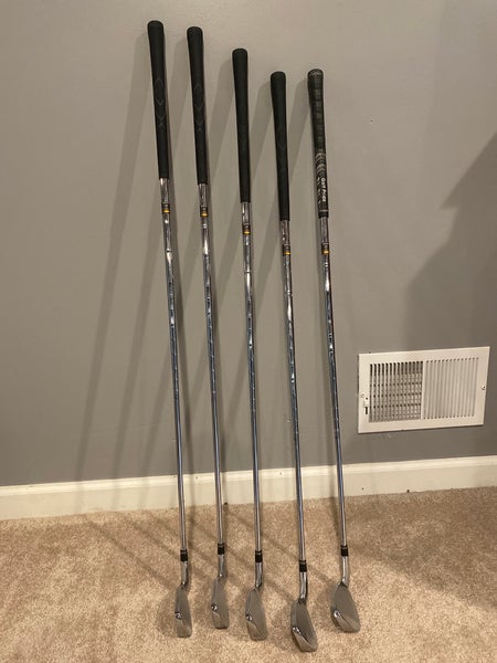 TaylorMade R7 CGB Max Iron Set