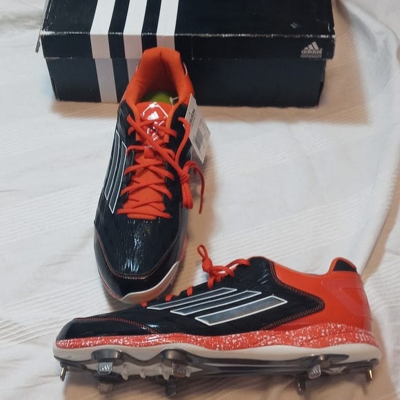 NWT ADIDAS POWER ALLEY 2 LOW TOP BASEBALL CLEATS MENS 15M 