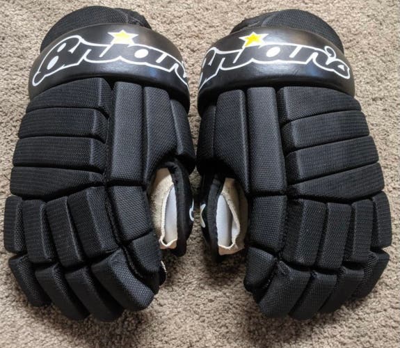 Rare Brian’s gloves