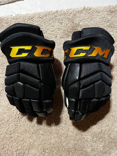CCM 15" Pro Stock HG42 Gloves