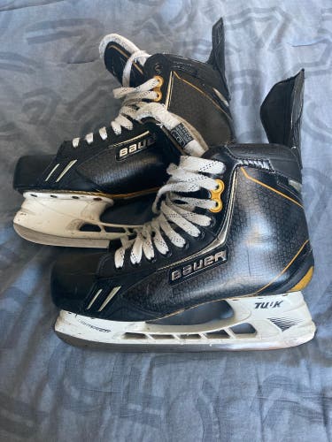Used Bauer Extra Wide Width  Size 10 Supreme One.9 Hockey Skates