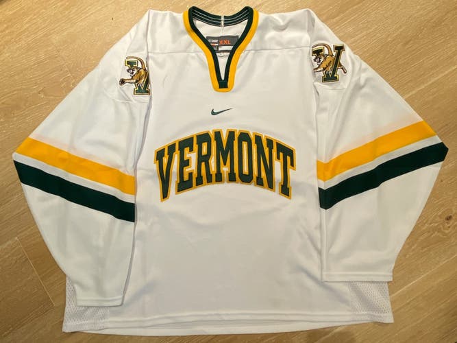Vermont Adult Men's Used XXL Nike Jersey