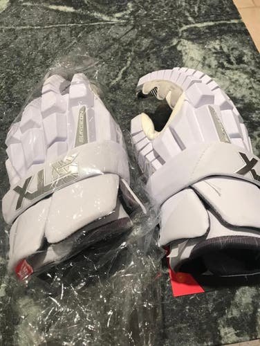 New STX Surgeon RZR Lacrosse Gloves 14”