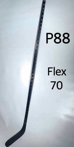 Senior(1x)Right Handed P88 70 Flex Nexus 2N Pro Hockey Stick