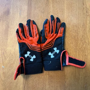 Used  Under Armour Batting Gloves