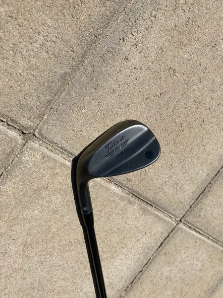 Titleist SM7 Jet Black 52* w/ Black Shaft