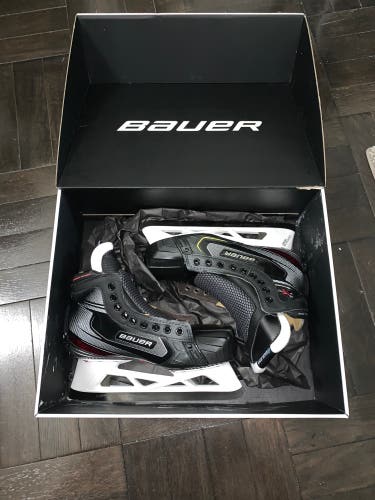 New Bauer Regular Width Pro Stock Size 8.5 Vapor 2X Pro Hockey Goalie Skates