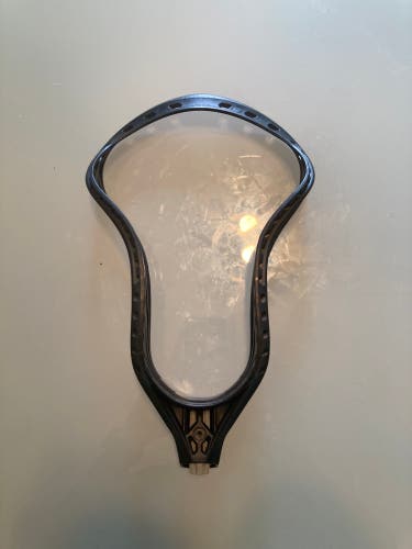 Used Attack & Midfield Unstrung Burn 2 Head