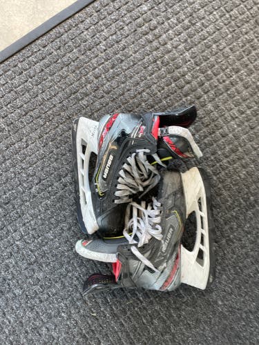 Used Bauer vapor 2xpro skates size 7.5
