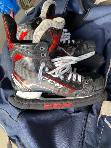 Used CCM Regular Width Size 9 JetSpeed FT1 Hockey Skates