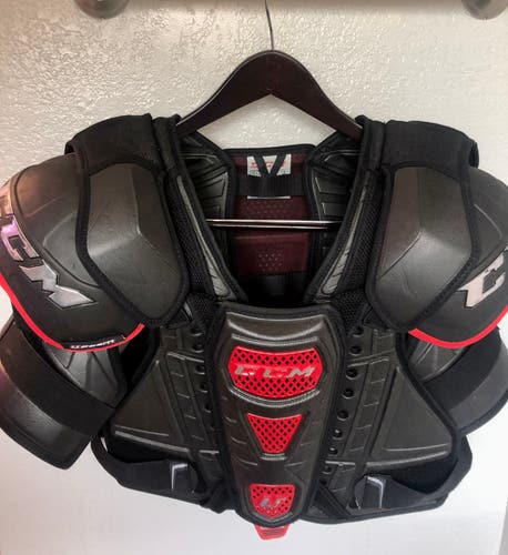 SUPER RARE!Pro Stock CCM U+CrazyLight Shoulder Pads