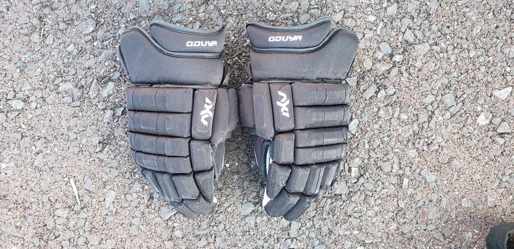 Used Warrior AX1 Pro Gloves 14" Pro Stock