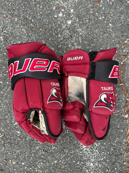 Minot Minotauros NAHL Pro Stock Bauer Gloves