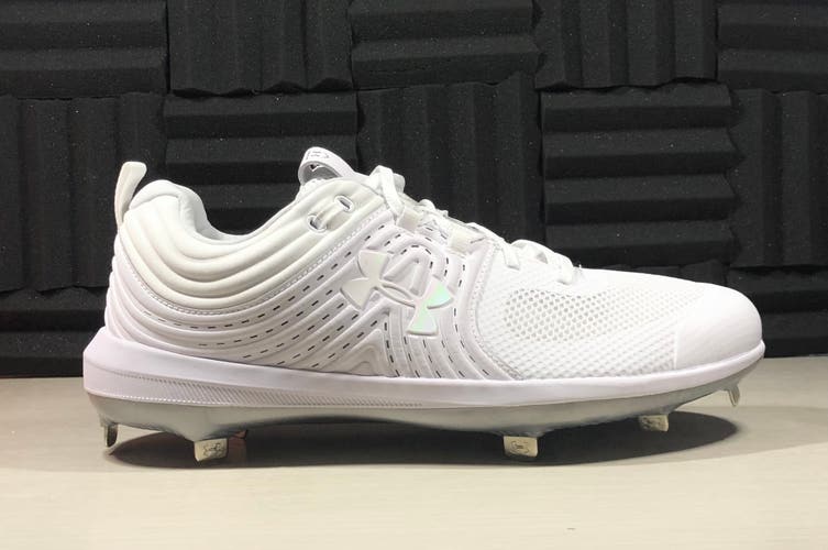 Under Armour Glyde ST Softball Cleats White 3022074-100 Women's size 11.5